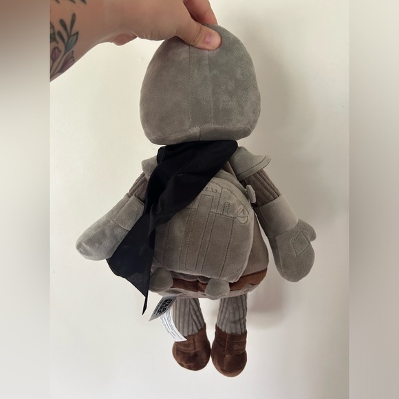 New In Box Star Wars The Mandalorian Scentsy Buddy & Air of Adventure Scent Pak - Picture 9 of 12